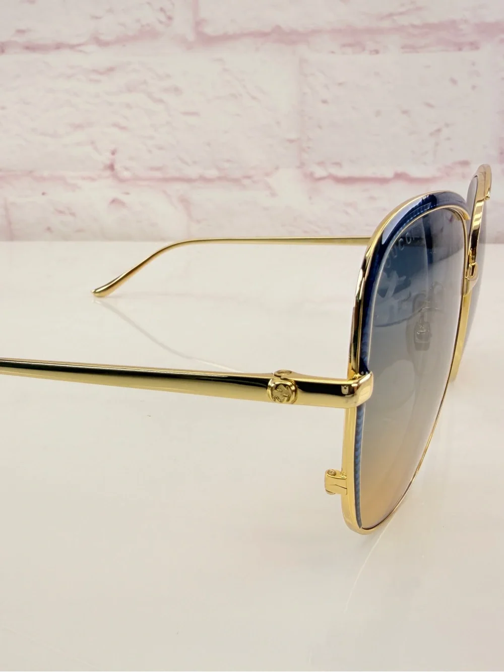 Gucci Oversized Gradient GG0400S Sunglasses New
